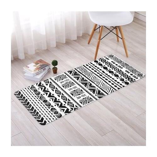 Retro Black And White Geometric Carpet Door Home Nordic Bedroom Foot Pad Bedside Bay Window Long Non-Slip Rug