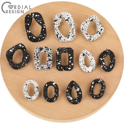 Cordial Design 100Pcs Jewelry Accessories/Acrylic Beads/Earrings Stud/Chain Shape/Matte Rubber Effect/Hand Made/DIY Beads Making