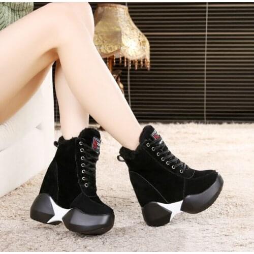 White Shoes Winter Warm Sneakers For Women Snow Boots Velvet Fur Winter 2021 Female Ankle Boots Platform Causal Shoes Fur
