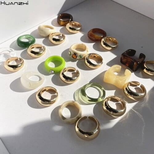 HUANZHI 2021 New Trendy 2pcs/set Multicolor Transparent Resin Acrylic Rhinestone Opening Metal Rings for Women Girls Jewelry