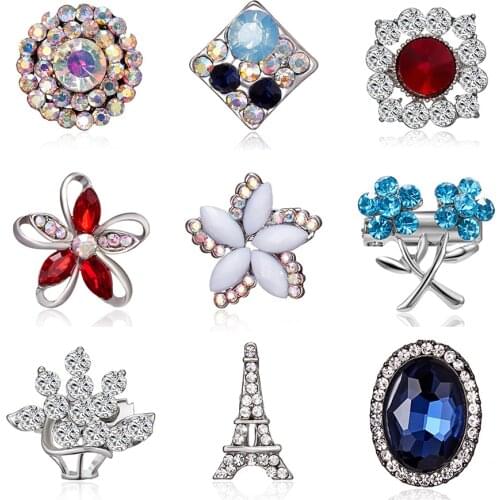 Crystal Small Cute Geometric Hollow Glass Flower Rhinestone Small Brooch Pins for Women Elegant Wedding Bouquets Jewelry Gifts