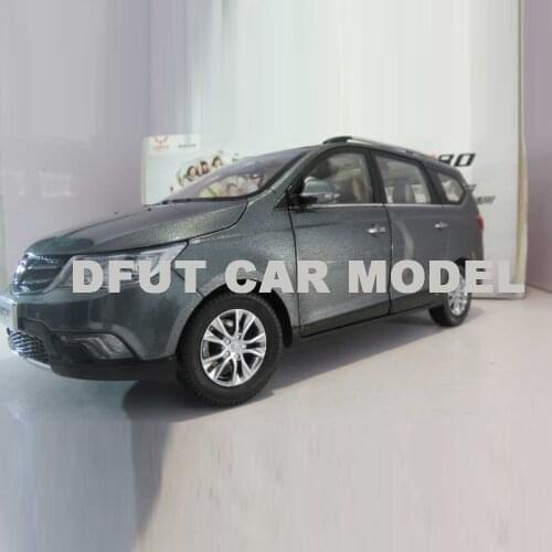 Scale 1:18 BAOJUN 730 Model Diecast Metal Alloy Car Model Toy Gift For Collection With Free Shipping