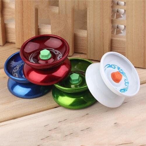 Random Color Alloy Magic Yoyo Professional High Performance Speed Cool Alloy Yoyo Leisurely Walk Ball Children Games