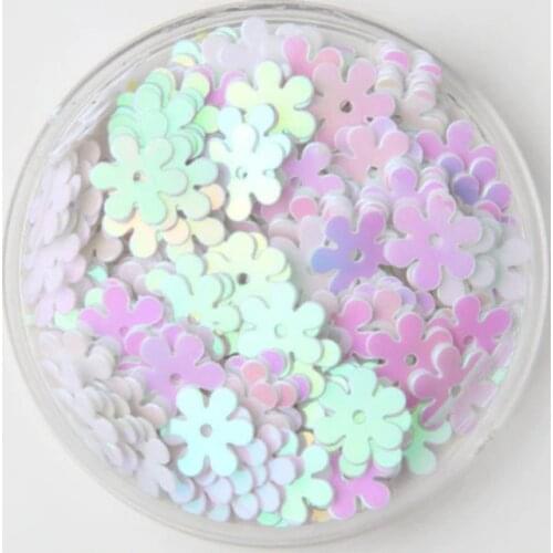 3000pcs/lot 9mm Flat Flower Centre Hole Loose Sequins Sewing Kids DIY Garment ,Wedding Craft,Accessories White AB Confetti
