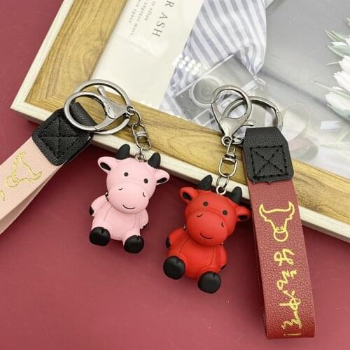 Creative Fashion Cartoon Bull Doll Keychain For Women Bag Pendant Jewelry Trinket Mens Car Key Chain Friends Gifts