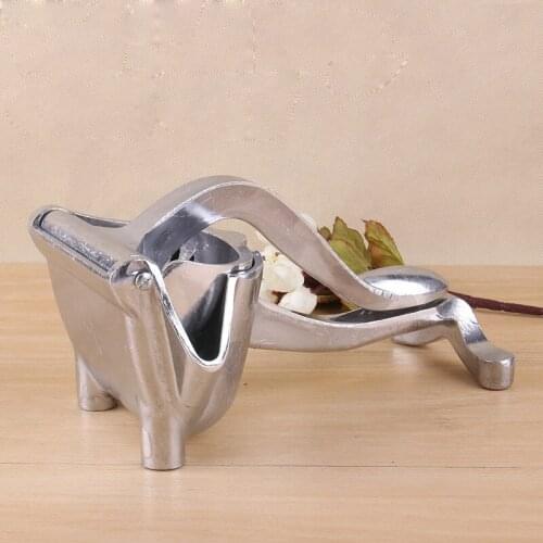 V Shape Fruit Juicer Portable Machine Squeezes Juicer Durable Manual Juicer Kitchen Home Restaurant Baby Fruit Juicer Lemon Clip