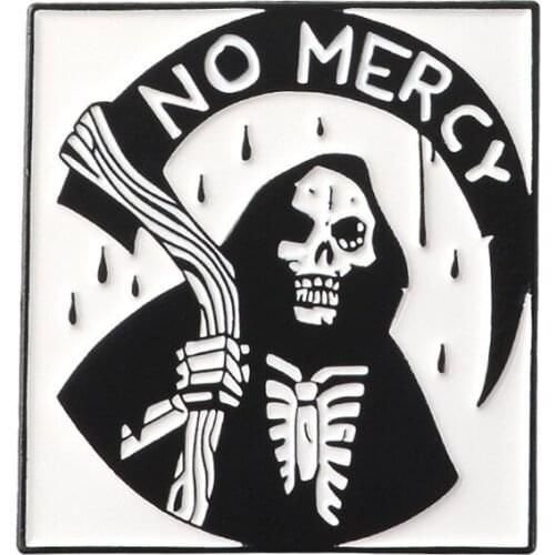 NO MERCY Death Scythe Gothic Metal Enamel Brooch Black Skeleton Death Badge Pin Unique Coat Hat Trendy Jewelry Gift