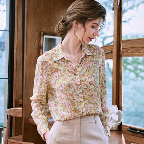 Lilashorn Blouses With Flowers