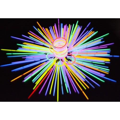 100 Pcs Multicolor Glow Sticks Colorful Light Stick Party Fluorescent Necklace Bracelet Concert Supplies Decor