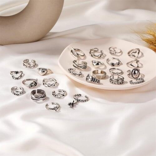 Retro Hip-hop Open Knotted Heart Star Ring for Women Simple Punk Ancient Silver Color Korean Fashion Nuckle Ring Party Trend New