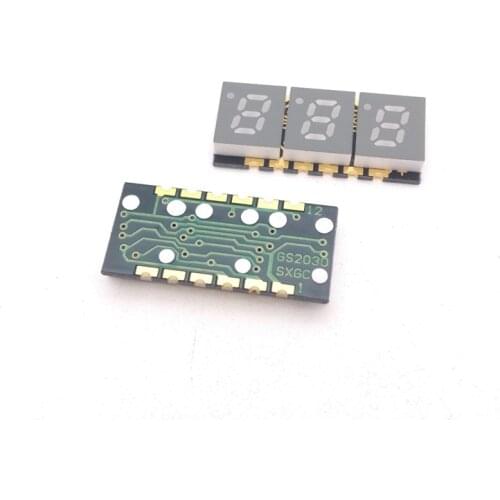 10PCS New and original SMD 3 Bit 0.2 inch Digital Tube LED Display red Light 7 Segment Common Cathode/Anode