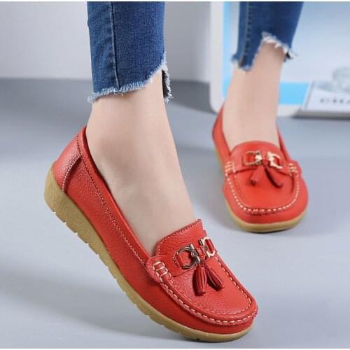 Summer New Middle Aged Mother Leather Comfortable Flat Shoes Women Round Toe Casual Shoes Female platform shoes yuj8