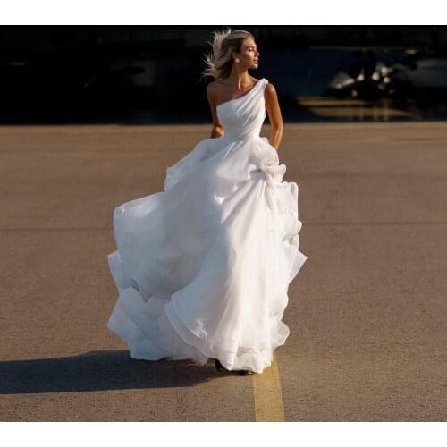 Long Soft One Shoulder A Line Wedding Dresses Sleeveless Vestido De Noiva Floor Length Bridal Marriage Bride Dress Gowns