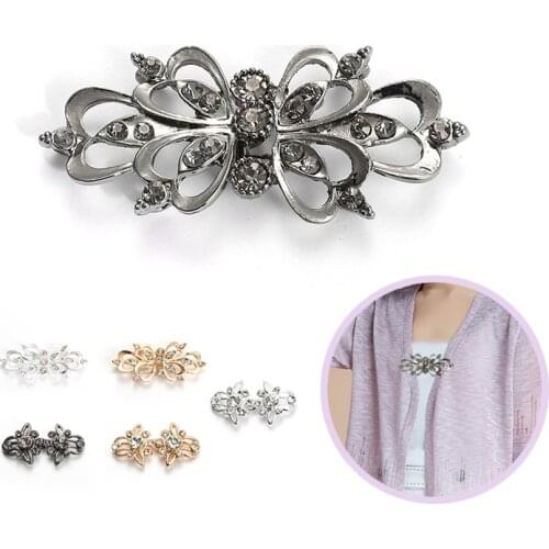 Blouse Shirt Lapel Collar Cardigan Clip One Pair Fashion Women Girls Vintage Shiny Crystal Pin Brooch Cape Cloak Clasp Fasteners
