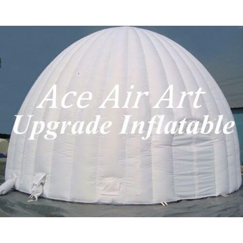 German customer appreciating giant flat Top Dome inflatable Tent for Deutschland Made in China