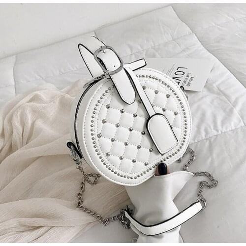 2021 Shoulder Messenger Bag Net Celebrity Trend Womens Shoulder Bag Fashion Lock Chain Bag Car Stitching Casual Womens Bag