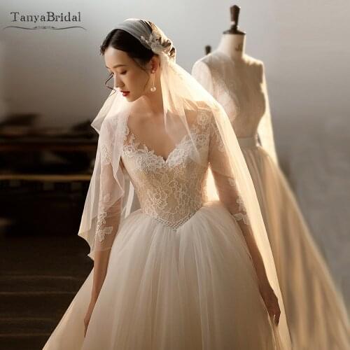 Off White Half Sleeve Wedding Dresses Lace Tulle Skirts Bridal Ball Gowns Vintage Elegant Romantic Vestido de Noivas DW473