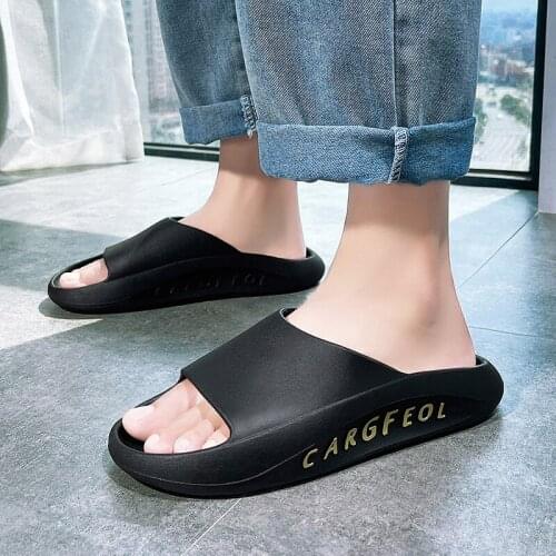 Off-Bound Summer Men Slippers Chunky Indoor Home Slides Bathroom Slippers Casual Loafers Outdoor Clogs Garden Shoes Beach Mules