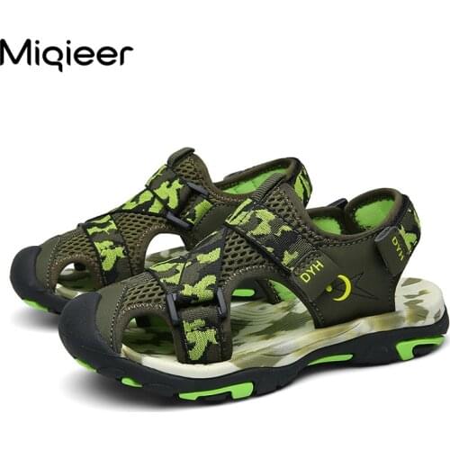 Summer Kids Sandals 2021 Closed Toe Young Boys Cut-Outs Mesh Breathable Baby Beach Footwear Soft Non Slip Damping Sports Shoes
