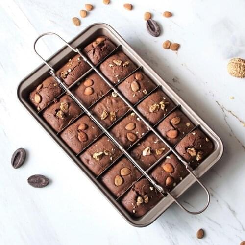 18 Grids Brownie Baking Mold Slicer Baking Pan High Carbon Steel High Temperature Resistance Brownie Cake Pan Kitchen Tools