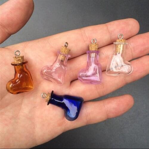 Wholesale 70pcs Mini Glass Hearts Crafts Bottles With Metal Loop Colors Bottles Handmade Wedding Gift Cute Bottles Mix 7Colors