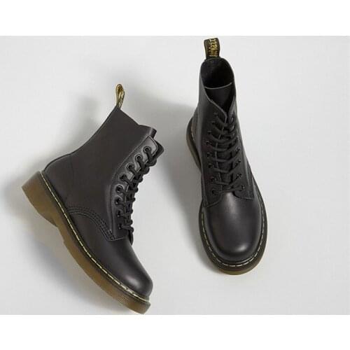 Black Leather Boots Women Platform Shoes Woman Retro Botines Mujer New Lace-Up Botas Cozy Motorcycle Boots Low Heel Couple Shoes