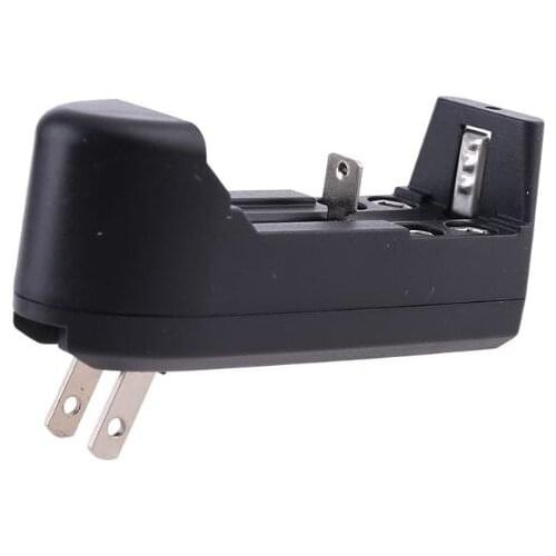 N84F New Black Universal Battery Charger AA AAA Li Ni-Cd NiMH 3.7V 18650