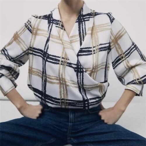 ZXQJ Women 2021 Chic Fashion Check Print Cropped Blouses V-neck Vintage Long Sleeve Back Elastic Hem Female Shirts Tops