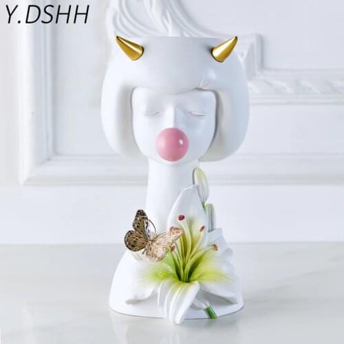 Y.DSHH Little Witch Creative Nordic Style Resin Flower Vase Decoration Home Decorative Vases For Flowers Pot Vintage Table Vase