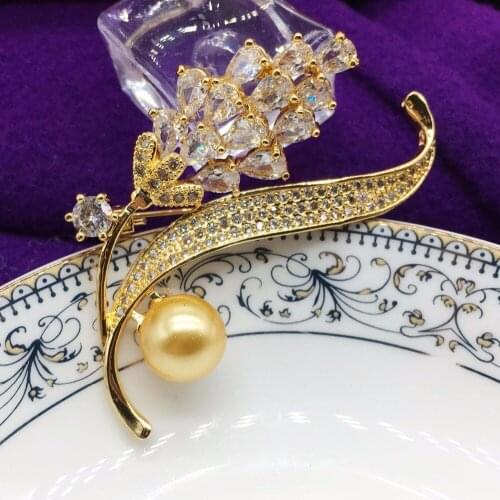 ALPHONSE Elegant Female Brooch Pearl Zircon Brooch for Women Party Gifts Christmas Jewelry Brooch