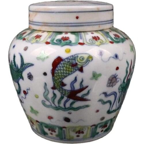Chinese Old Porcelain Colorful fish and algae covered pattern lid jar
