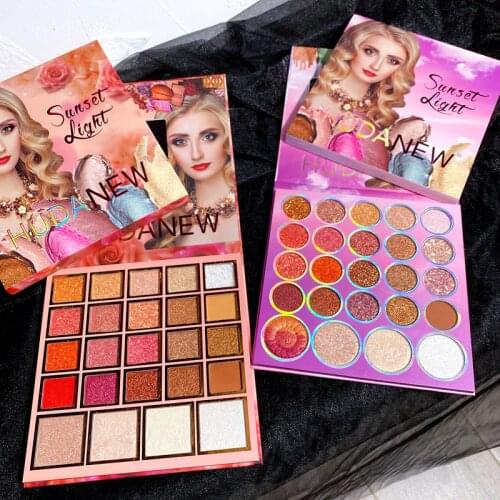 24 Color Nude Shimmer Matte Eyeshadow Palette Natural Shine Glitter Eyeshadow Pallete Metallic Makeup Palette Pigmented Cosmetic