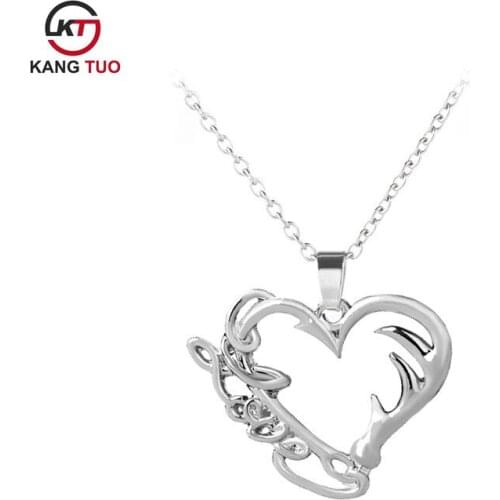 2017 New Fashion Hollow Out Loving Heart Shaped Pendant Necklace With Silver Color For Female Charms 12pcs/lot