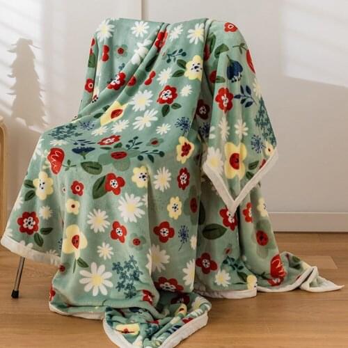 Household Thick Coral Fleece Blanket Multifunctional Comfortable Sofa Blanket Summer Nap Air Conditioning Quilt Airplane Blanket