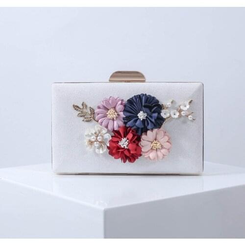 New Design Flower Women Evening Bags Small Day Clutch Beading Party Handbags Holder Floral 2021 New Wedding Purse