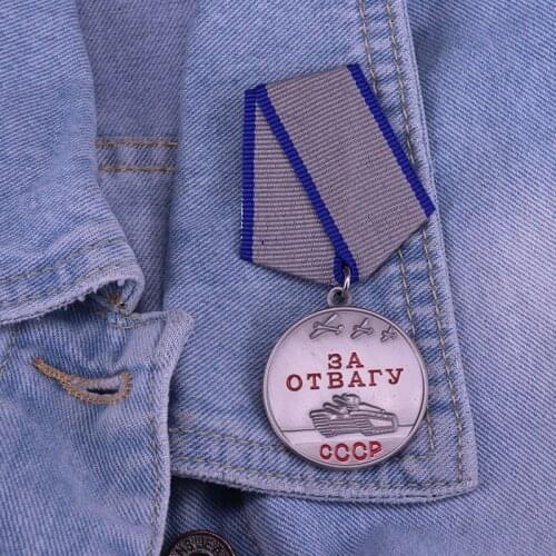 CCCP Medal Baotbary Tank Airplan Enamel Pin Round Brooch For Sweater Coat Fans Collection Badge