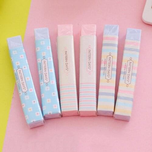 2Pcs Cartoon Flower Rubber Erasers Colored Student Gift School Supply