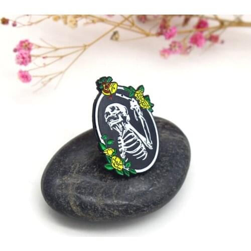 Ellipse black ghost Magic mirror Enamel Brooch Skeleton white bone death small bell Daisy Lapel Pin Halloween badge gift