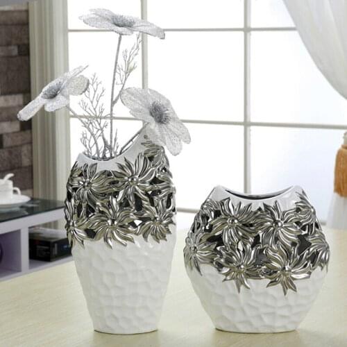 Simple Electroplating Hollow Ceramic Vase Porch Wine Cabinet Secoration Home Crafts Living Room Flower Vase Decoration