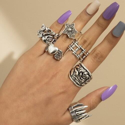 Gothic Silver Color Grimace Finger Ring Set for Women Charm Punk Hip Hop Cool Heart Wing Butterfly Skull Ring Female Jewelry