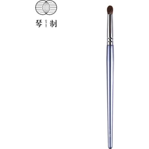 QINZHI Professional Handmade Make Up Brush 490 Small Round Eye Shadow Blending Brush Natural Horse Hair Makeup Brushes
