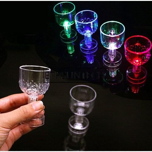 240pcs Color Changeable LED Shot Glass Cup Party Drinkware Light Up Wine Whisky Fashing Cup For Bars Events