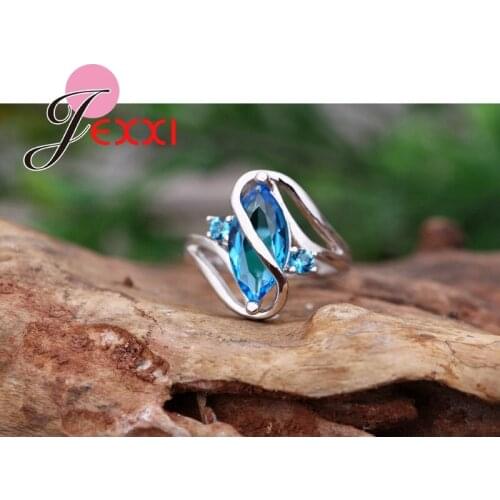 2020 Unique Design Fashion 925 Sterling Silver Party Rings Bands Jewelry Women Light Blue Cubic Zirconia Wedding Rings