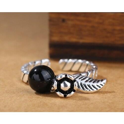 Trendy Luxury Creative Black Agate Bell Leaf Ring Summer Womens Rings Silver Color Girl Jewelry Accessories Gifts