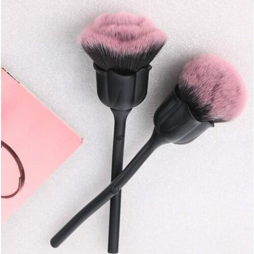 Black Gold Rose Flower Loose Powder Blush Makeup Brush Professional Makeup Brush Face Contour Brush Beauty Tool Foundation Brush