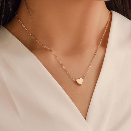 Fashion Minimalist Smooth Heart Shaped Pendant Necklace Silver Color Cute Charm Necklace for Women Peach Heart Necklace