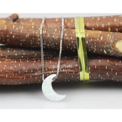 1pc Fashion personality half moon 8*11mm synthetic opal white op17 pendant necklace for women party jewelry with wedding dresses