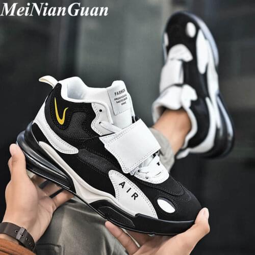 High Top Man Casual Sneaker Keep Warm Faux Fur Mens Winter Shoes Air Cushion Designer Shoes Thick Bottom Men Sneakers New B18