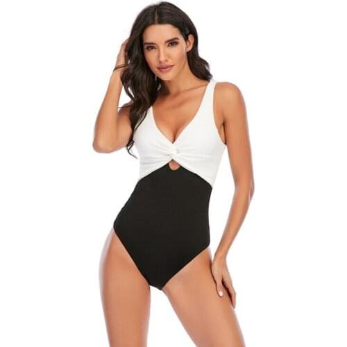 Xingqing Women Contrast Color Swimsuit Classic Sleeveless V-neck Bodysuit Backless High Waist Swimming Suit One Piece Bikini