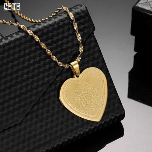 Arabic Prayer Holy Quran Verse Heart-shaped Lady Pendant Necklace Islamic Muslim Stainless Steel Luxury Jewelry Necklace Gift